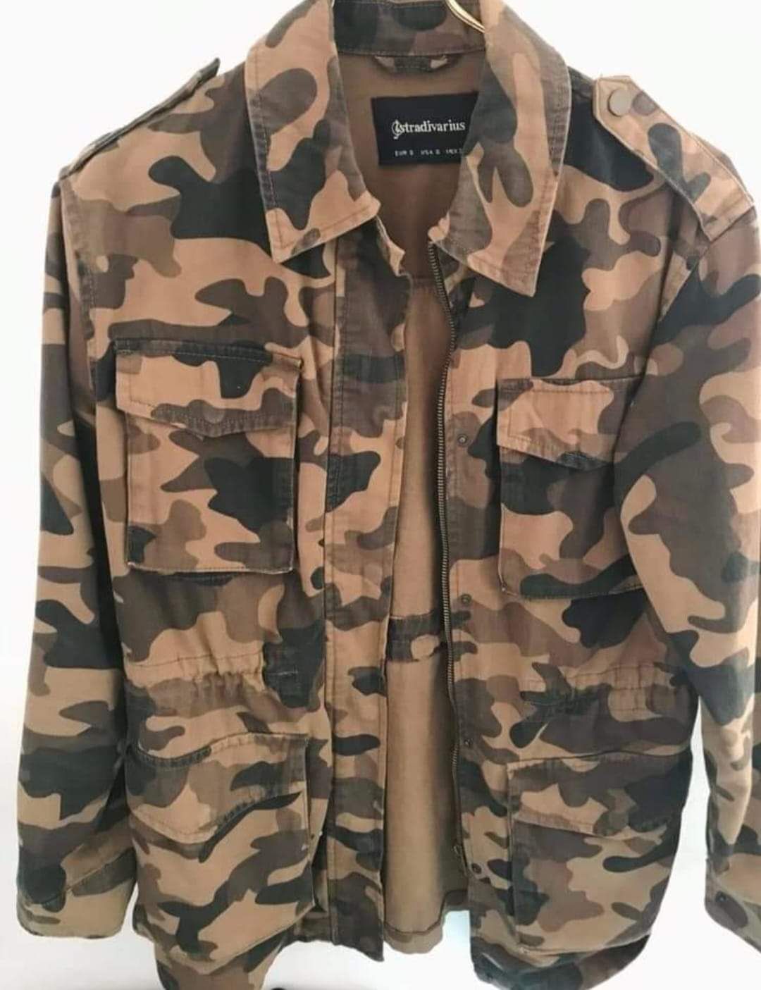 Veste militaire stradivarius 